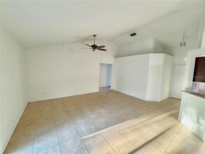 2734 Dobbin Dr in Orlando, FL - Building Photo - Building Photo