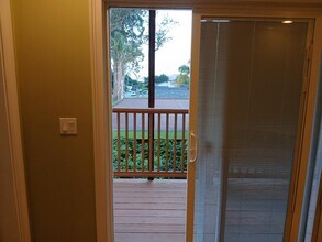 421 Columbus St in El Granada, CA - Building Photo - Building Photo