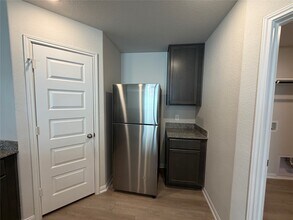 11720 Whirlaway Dr in Willis, TX - Building Photo - Building Photo