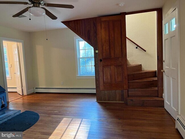 3236 Ashby Glen Ln in Marshall, VA - Building Photo - Building Photo