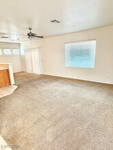 7943 Garden Stone Ct in Las Vegas, NV - Building Photo - Building Photo