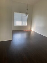 44641 Stonebridge Ln in Lancaster, CA - Foto de edificio - Building Photo