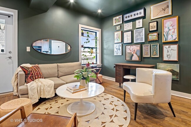 1454 W Roscoe St in Chicago, IL - Building Photo - Building Photo