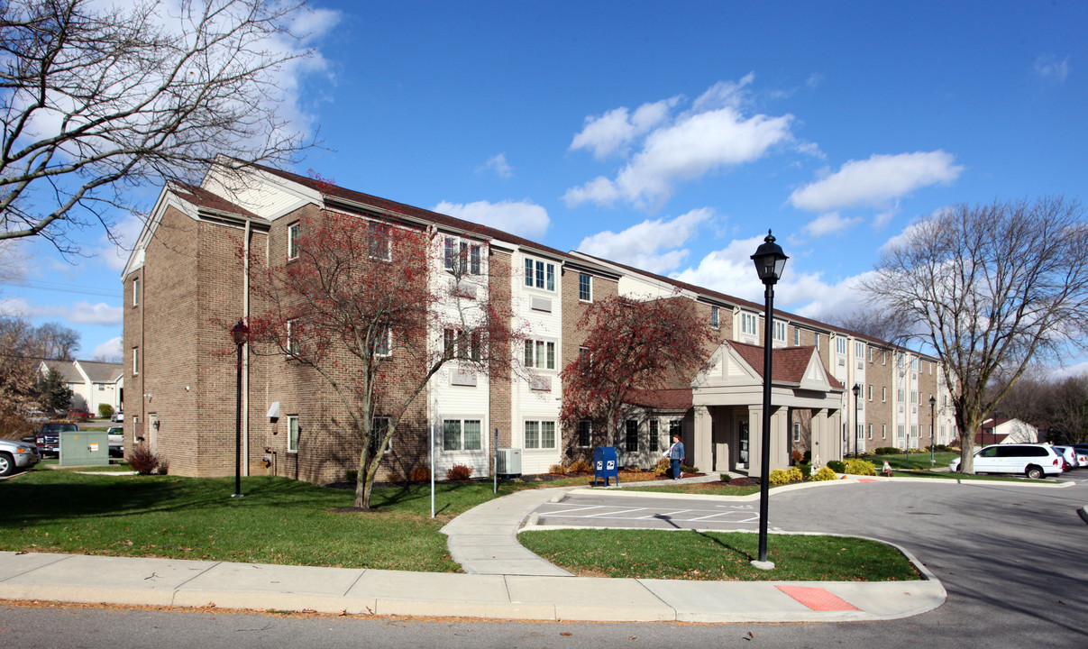 Hunterwood Park Apartments in Lancaster, OH - Building Photo