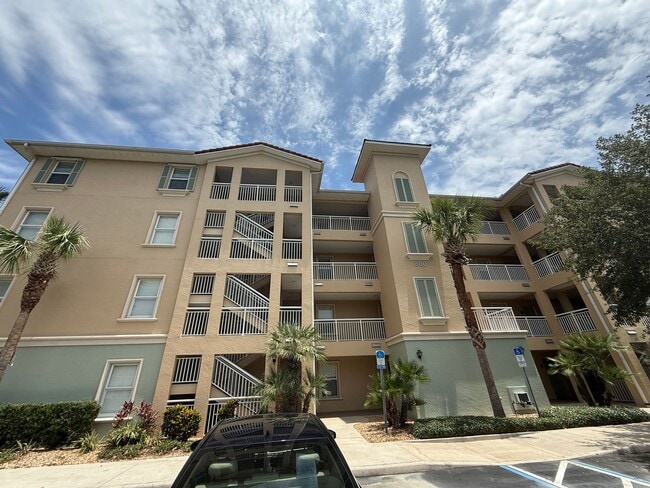 property at 800 Canopy Walk Ln