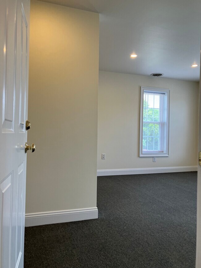 509 Pine St, Unit 2 in Williamsport, PA - Foto de edificio - Building Photo