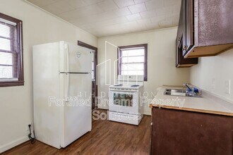 225 N Jackson Ave in Winston-Salem, NC - Building Photo - Building Photo