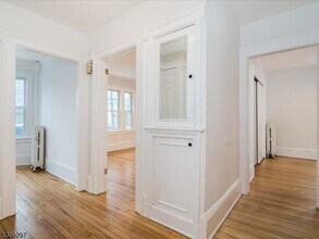 14 Ravine Ave in Caldwell, NJ - Building Photo - Building Photo