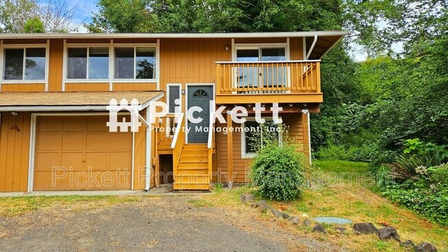 property at 4629 Beach Dr E