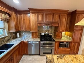 4741 Golden Rd in Pleasanton, CA - Building Photo - Building Photo