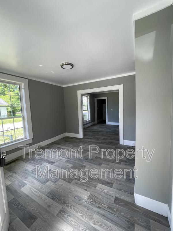 727 Carden Ave in Rossville, GA - Building Photo - Building Photo