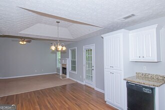 65 Weldon Pl in Porterdale, GA - Building Photo - Building Photo