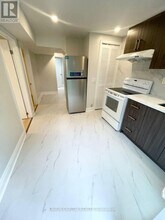 75 Madsen Crescent in Markham, ON - Building Photo - Building Photo