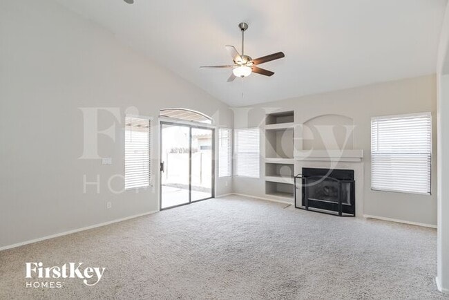 3331 N Diamond Butte Way in Tucson, AZ - Building Photo - Building Photo