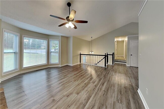 255 Valley Brook Dr in Woodstock, GA - Building Photo - Building Photo