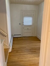 21 Brimmer St in Brewer, ME - Building Photo - Building Photo