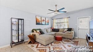 12102 Sapphire River in San Antonio, TX - Building Photo - Building Photo