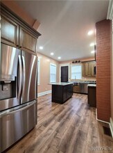 45 St Johns Pl in Buffalo, NY - Building Photo - Building Photo