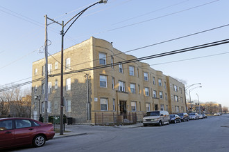 4901 S. Michigan Ave. in Chicago, IL - Foto de edificio - Building Photo