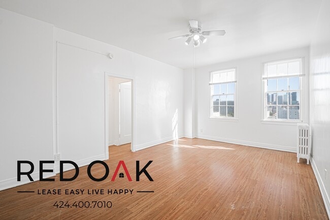 property at 2505 W 6th St