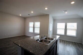 602 Wyatt Wy in Jarrell, TX - Building Photo - Building Photo