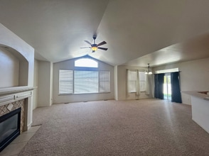 492 Shadetree Trail in Twin Falls, ID - Building Photo - Building Photo