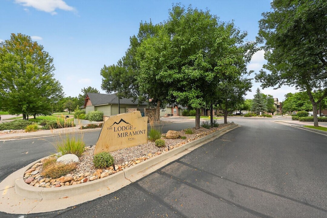5220 Boardwalk Dr in Fort Collins, CO - Building Photo