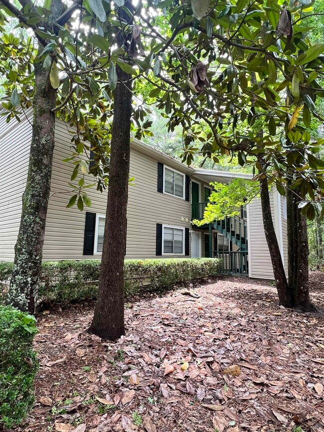 property at 2985 Woodrich Dr