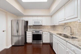 615 Bayshore Dr in Pensacola, FL - Building Photo - Building Photo