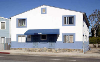 910 Pacific Ave in Venice, CA - Building Photo