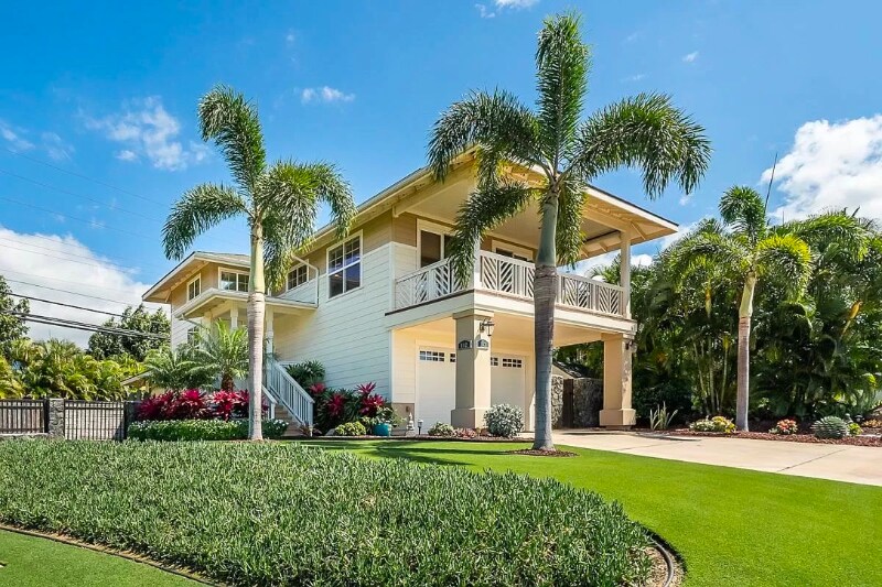 142 Laukahi St in Kihei, HI - Foto de edificio