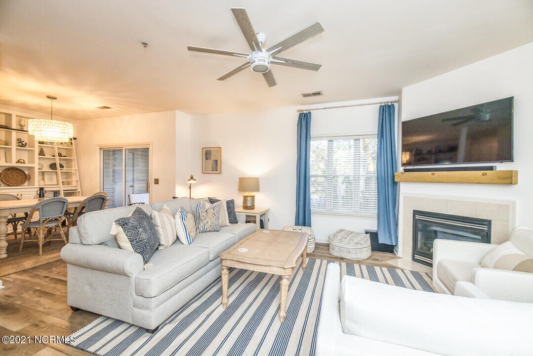3905 River Front Pl-Unit -102 in Wilmington, NC - Building Photo