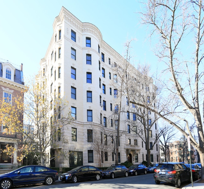 The Mendota in Washington, DC - Building Photo - Building Photo