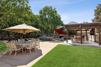 1415 Cambridge Crossing in Southlake, TX - Building Photo - Building Photo