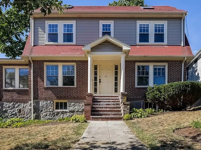 property at 1411 Quincy Shore Dr