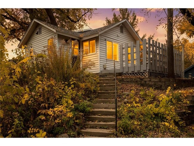 property at 2339 Hemlock Ln N