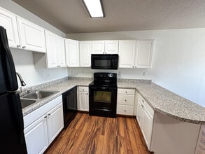 117 Main St W in Beulah, ND - Foto de edificio - Building Photo