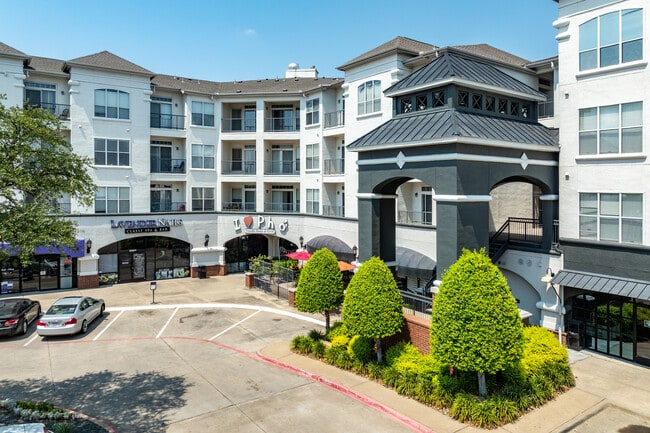 75 West in Dallas, TX - Building Photo - Building Photo