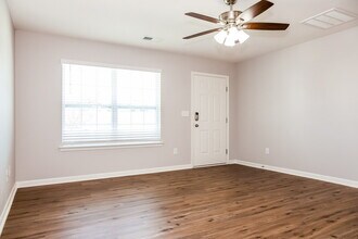 1013 Bolivia Dr in Gastonia, NC - Building Photo - Building Photo