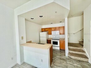 2215 San Vittorino Cir in Kissimmee, FL - Building Photo - Building Photo