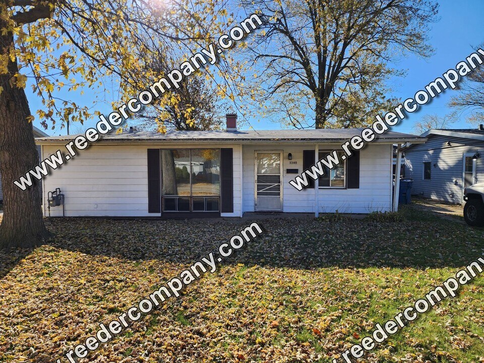 3340 175th Pl in Hammond, IN - Foto de edificio