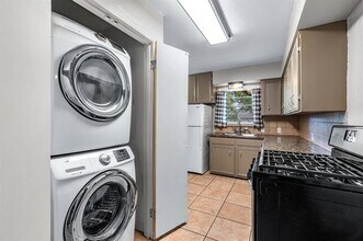 704 Downing Dr in Richardson, TX - Building Photo - Building Photo