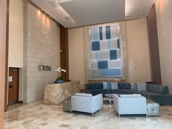 31 SE 5th St, Unit 4314 in Miami, FL - Building Photo - Building Photo