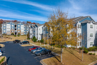 The Atlantic River West in Atlanta, GA - Foto de edificio - Building Photo