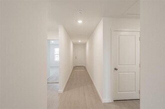 3013 Tooley Dr in Fort Worth, TX - Building Photo - Building Photo