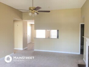 8538 Highland Glen Cir N in Memphis, TN - Building Photo - Building Photo