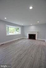 6811 Glenmont St in Falls Church, VA - Building Photo - Building Photo