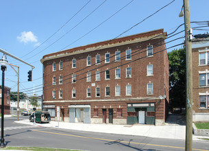 38-44 Rockwell Ave in New Britain, CT - Building Photo - Building Photo