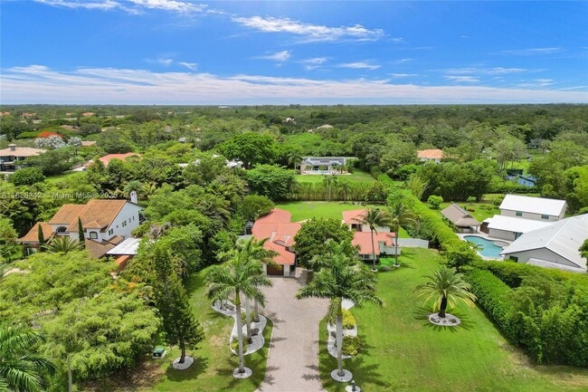 5963 NW 75th Way in Parkland, FL - Building Photo - Building Photo
