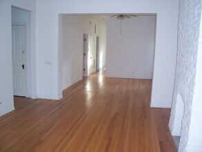1545 Barry W Ave, Unit 1 in Chicago, IL - Building Photo - Building Photo